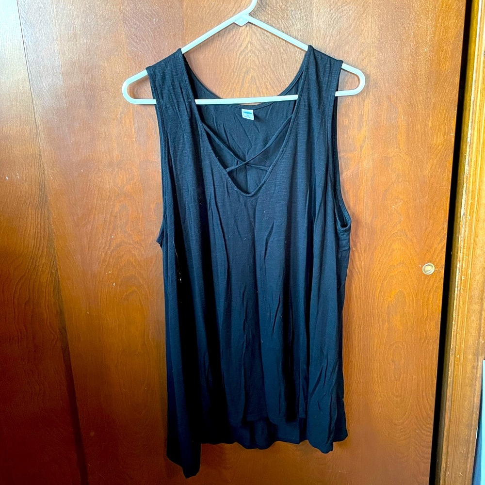 Cross Cross Tank Top